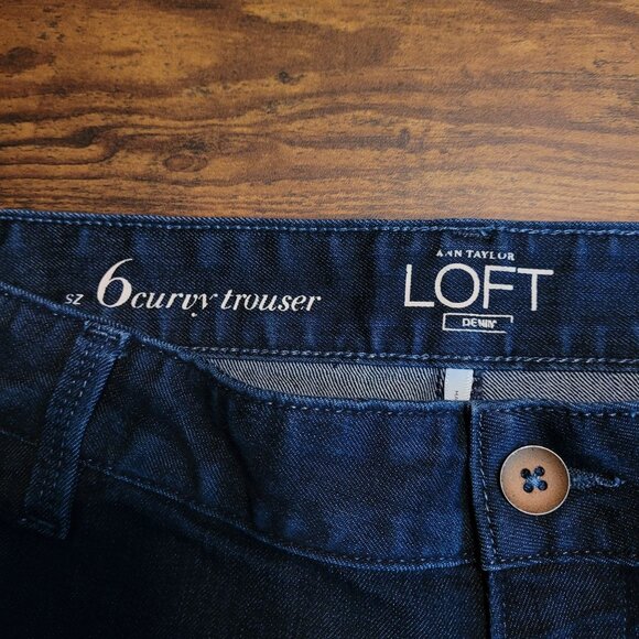 Loft Jeans 6 Curvy Trouser Flare Low Rise Button Flap Dark Wash Denim Preppy - Picture 4 of 11